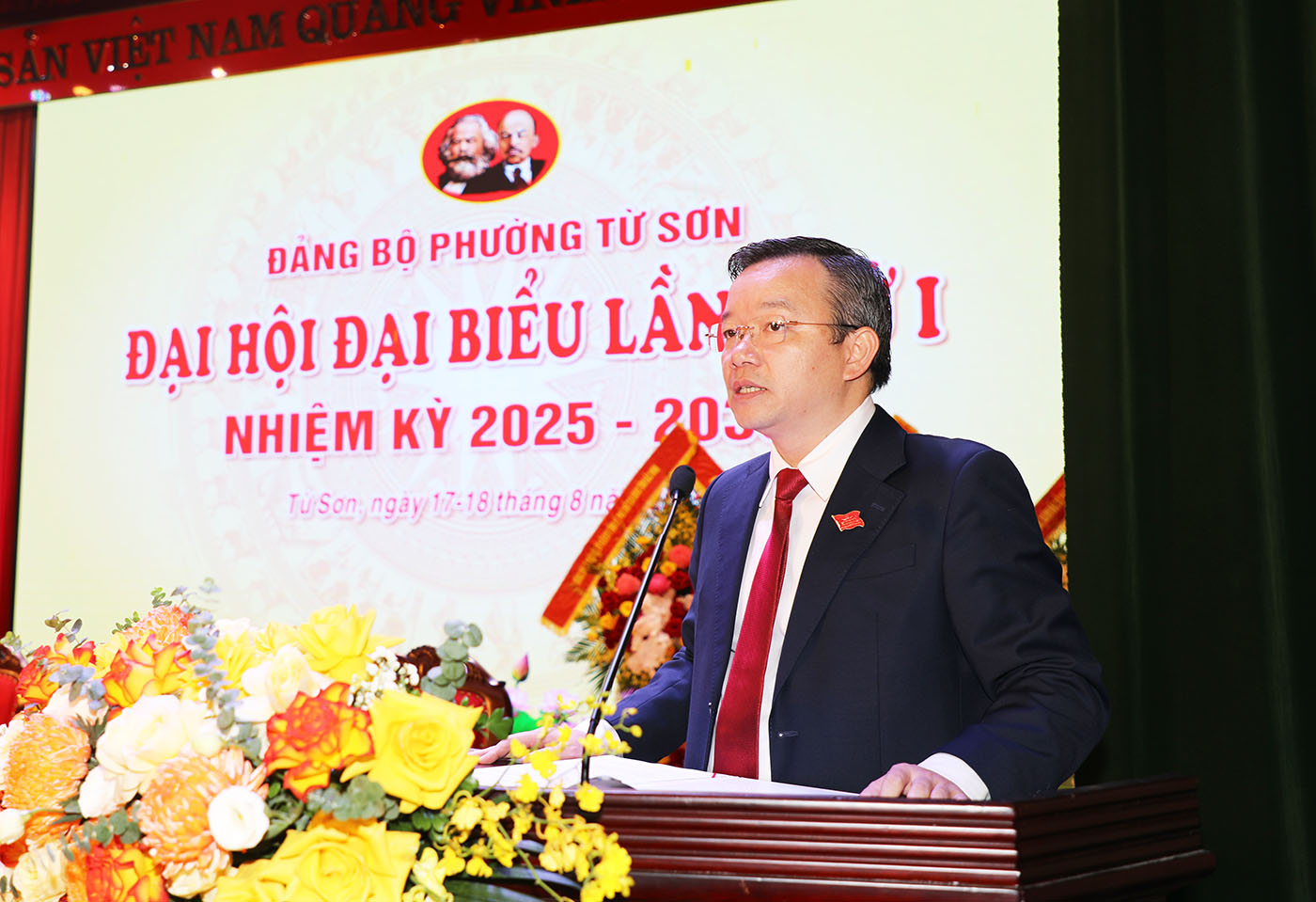 Đồng chí Đỗ Tuấn Sơn phát biểu khai mạc Đại hội Đồng chí Đỗ Tuấn Sơn phát biểu khai mạc Đại hội