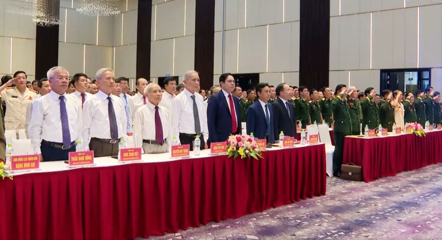 Đại biểu tham gia lễ kỷ niệm.