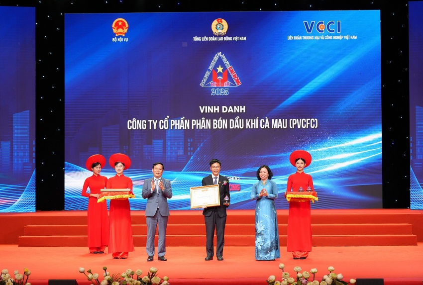 PVCFC vinh dự đạt danh hiệu Doanh nghiệp tiêu biểu vì người lao động năm 2025 PVCFC vinh dự đạt danh hiệu Doanh nghiệp tiêu biểu vì người lao động năm 2025