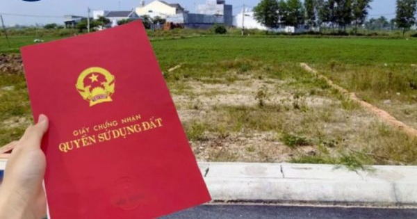 Công dân hỏi, đất sử dụng trước năm 1993 có nguồn gốc công cộng có được cấp sổ đỏ?