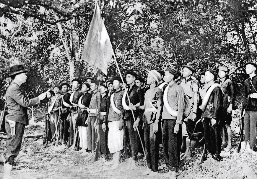 Đội Việt Nam Tuyên truyền Giải phóng quân thành lập ngày 22/12/1944. Ảnh Tư liệu.
