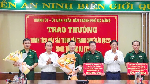 Lãnh đạo TP. Đà Nẵng khen thưởng lực lượng biên phòng phá chuyên án ma túy lớn nhất từ trước đến nay trên địa bàn
