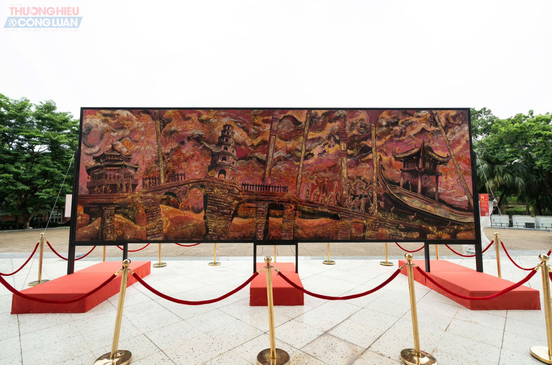 Hình ảnh Mùa xuân dân tộc trong tranh. Hình ảnh Mùa xuân dân tộc trong tranh.