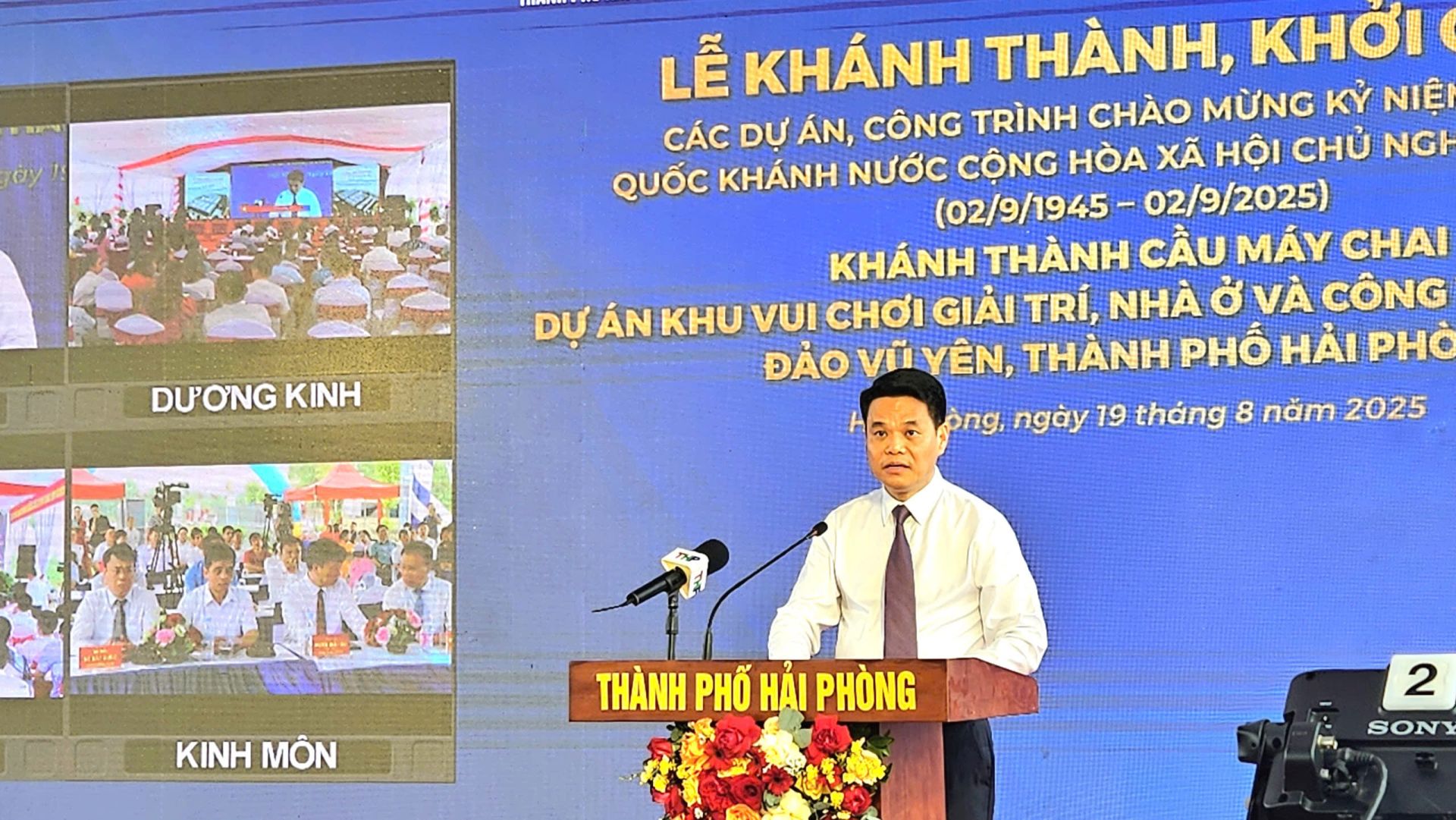 Đồng chí Lê Ngọc Châu, chủ tịch UBND TP. Hải Phòng phát biểu tại buổi lễ Đồng chí Lê Ngọc Châu, chủ tịch UBND TP. Hải Phòng phát biểu tại buổi lễ