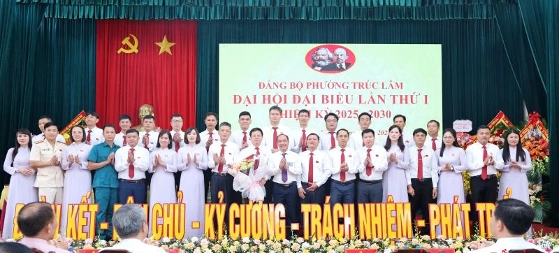 Khơi dậy khát vọng, phát huy lợi thế, xây dựng phường Trúc Lâm giàu đẹp, văn minh