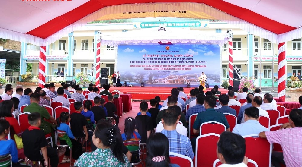 Toàn cảnh buổi lễ