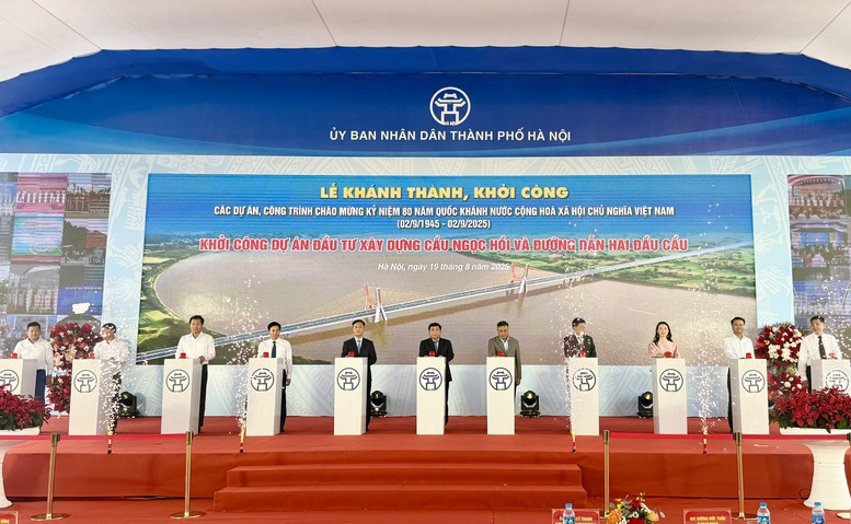 Khởi công Dự án đầu tư xây dựng cầu Ngọc Hồi và đường dẫn hai đầu cầu