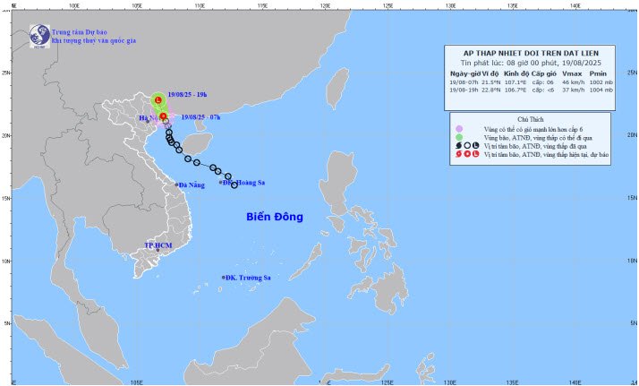 Áp thấp nhiệt đới áp sát biên giới Việt – Trung, dự báo suy yếu từ tối 19/8