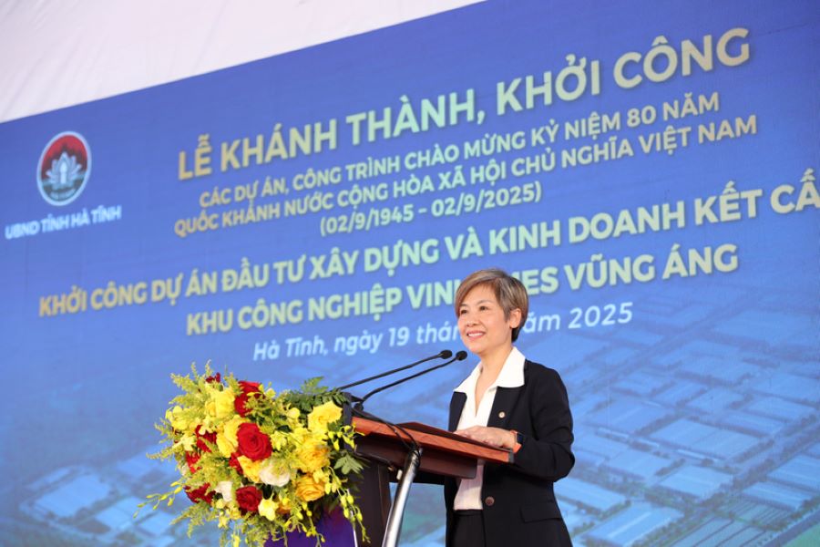 Bà Thái Thị Thanh Hải, Phó Chủ tịch Tập đoàn Vingroup phát biểu tại buổi lễ.