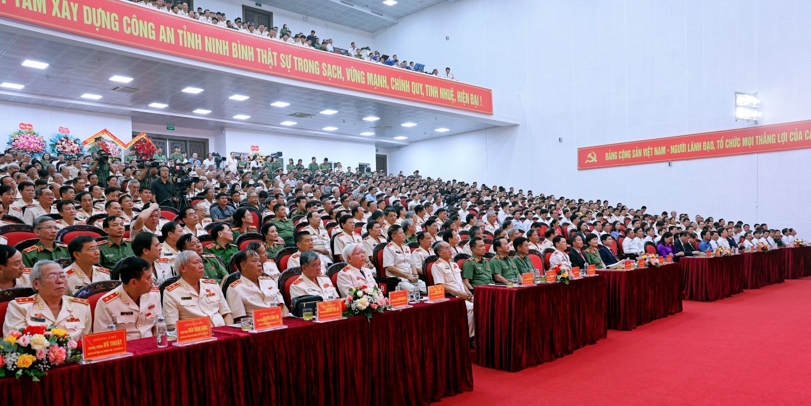 Các đại biểu dự lễ kỷ niệm