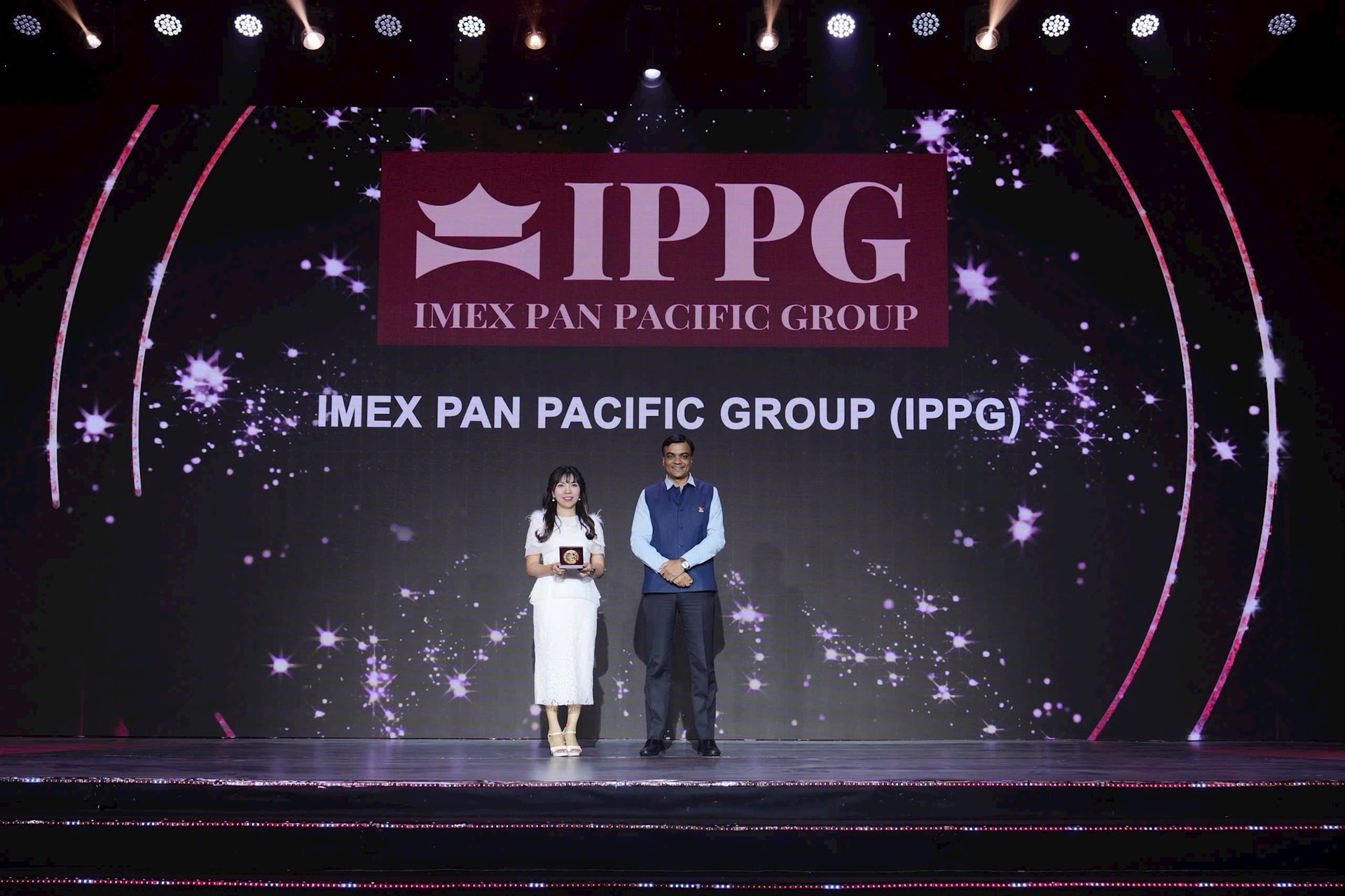 Tập đoàn Liên Thái Bình Dương được trao cùng lúc hai giải thưởng danh giá do HR Asia tổ chức: Best Companies to Work for in Asia 2025 và DEI Award – Giải đặc biệt về Bình đẳng Giới, Đa dạng và Hòa nhập Tập đoàn Liên Thái Bình Dương được trao cùng lúc hai giải thưởng danh giá do HR Asia tổ chức: Best Companies to Work for in Asia 2025 và DEI Award – Giải đặc biệt về Bình đẳng Giới, Đa dạng và Hòa nhập