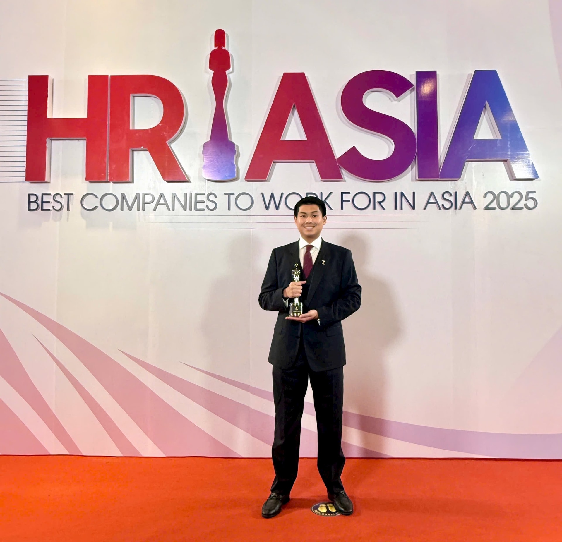 Ông Hiếu Nguyễn - Phó tổng giám đốc IPPG tại buổi Lễ Ông Hiếu Nguyễn - Phó tổng giám đốc IPPG tại buổi Lễ