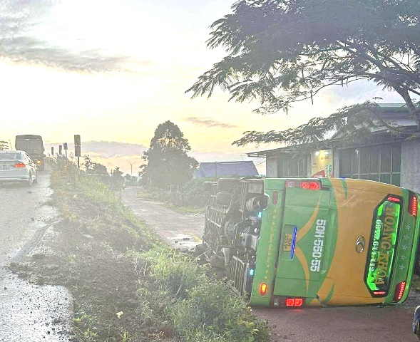 Hiện trường vụ tai nạn giao thông xảy ra Hiện trường vụ tai nạn giao thông xảy ra