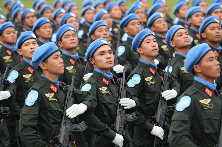 Các chiến sĩ lực lượng giữ gìn hòa bình. (Ảnh: THẾ ĐẠI)