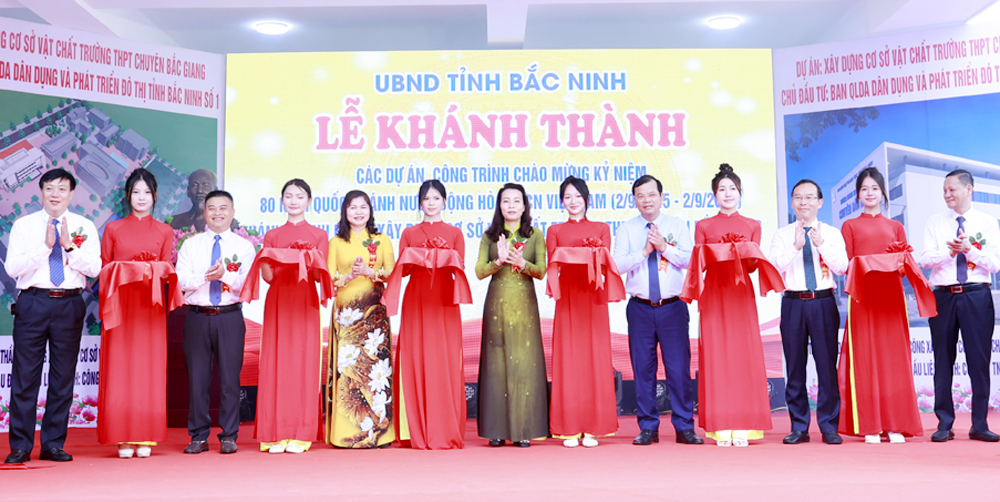 Bắc Ninh: Khánh thành dự án xây dựng cơ sở vật chất Trường Trung học phổ thông Chuyên Bắc Giang