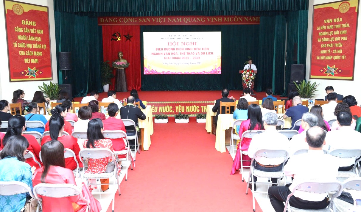 Quang cảnh Quang cảnh