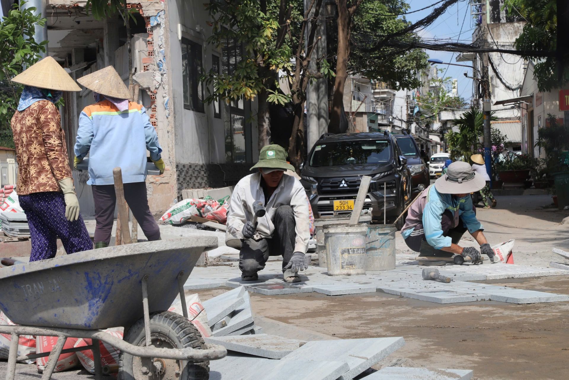 TP. HCM tạm ngưng thi công các công trình đào đường, vỉa hè trong dịp lễ 2/9