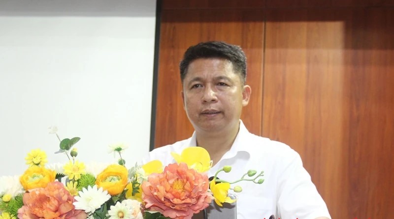 Giảng viên Liên đoàn Lao động tỉnh truyền đạt chuyên đề tại lớp tập huấn. Giảng viên Liên đoàn Lao động tỉnh truyền đạt chuyên đề tại lớp tập huấn.