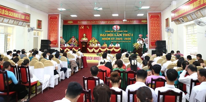 Toàn cảnh đại hội Toàn cảnh đại hội