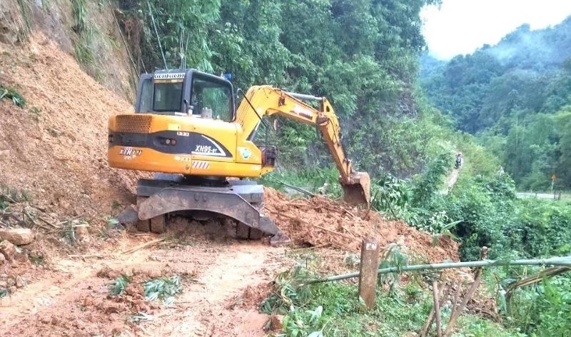Công bố tình huống khẩn cấp thiên tai đối với vị trí sạt lở trên tuyến đường từ Quan Sơn đi Tam Lư