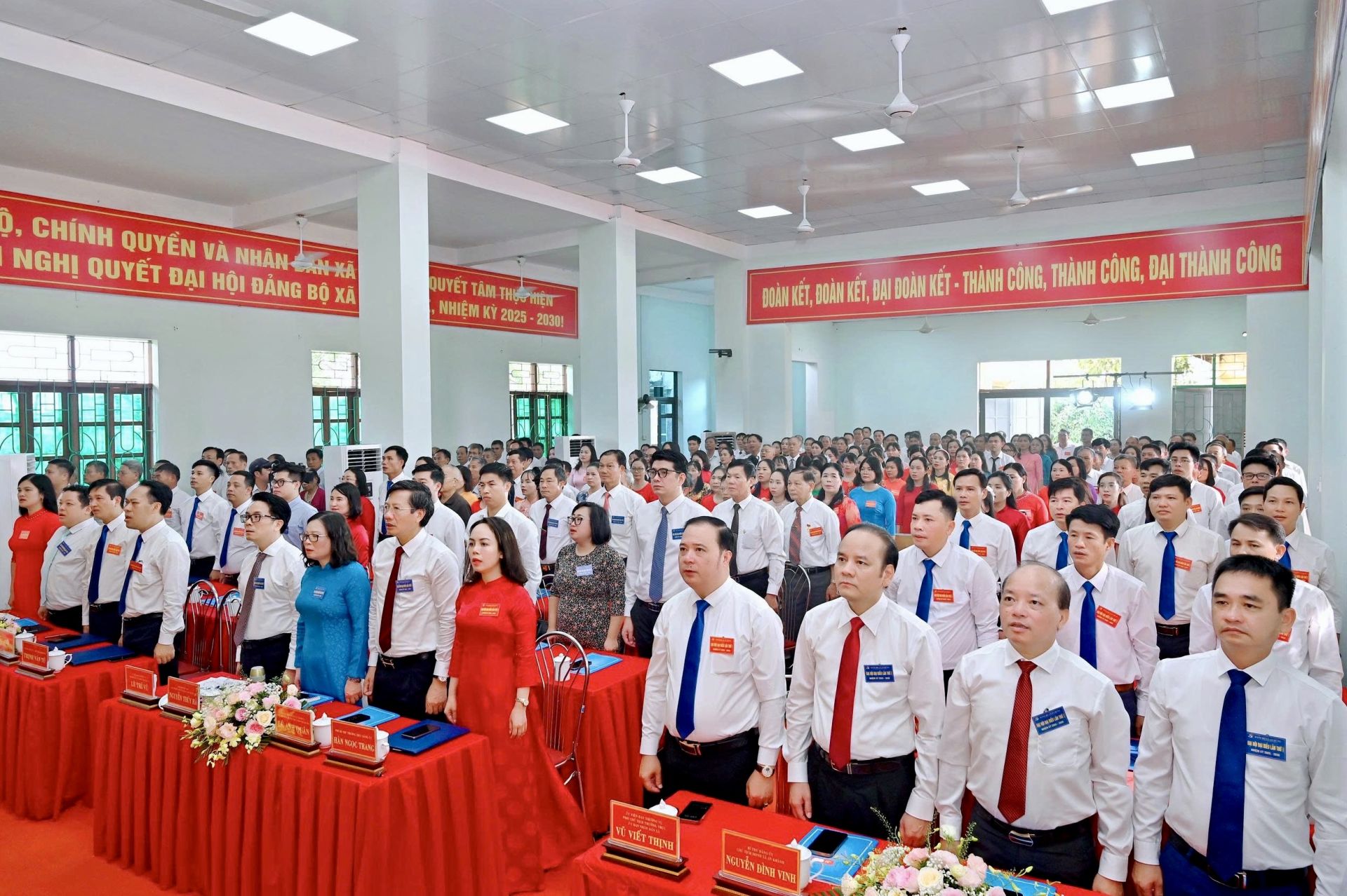 Đại hội có sự tham dự của 230 đại biểu tiêu biểu, đại diện cho 986 đảng viên thuộc 39 chi, đảng bộ trực thuộc. Đại hội có sự tham dự của 230 đại biểu tiêu biểu, đại diện cho 986 đảng viên thuộc 39 chi, đảng bộ trực thuộc.