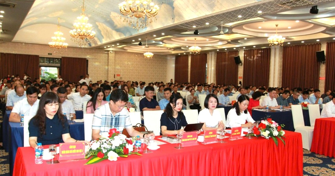 Các đại biểu tham dự sự kiện