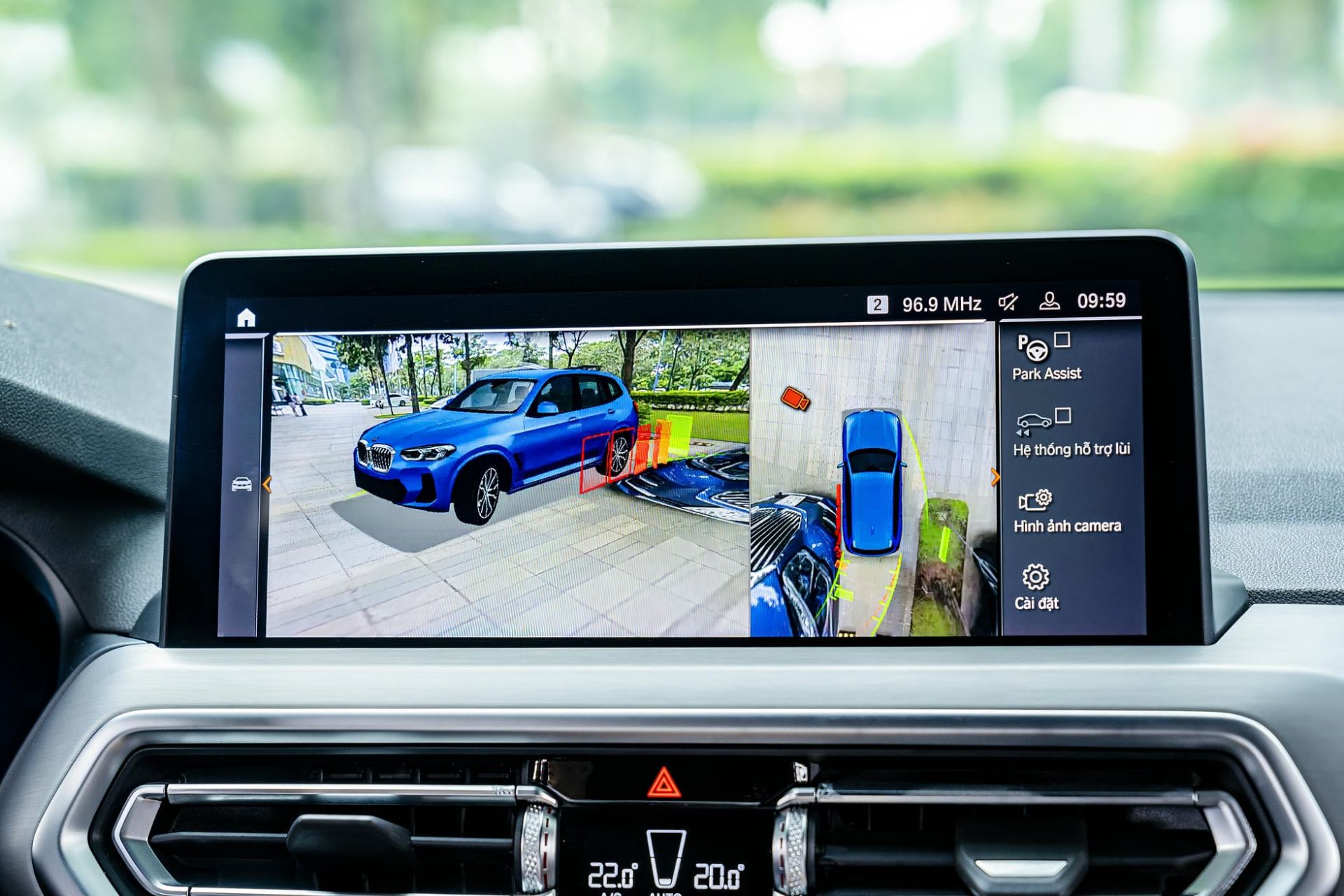 Gói phụ kiện camera 360 độ chính hãng BMW.