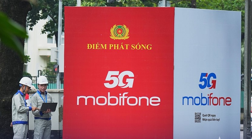 MobiFone triển khai công nghệ 5G thế hệ mới kết hợp với trí tuệ nhân tạo. Ảnh: MobiFone MobiFone triển khai công nghệ 5G thế hệ mới kết hợp với trí tuệ nhân tạo. Ảnh: MobiFone