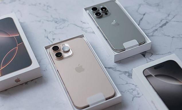 Sát ngày ra mắt iPhone 17, iPhone 16 Pro Max bất ngờ giảm giá sâu, doanh số tăng vọt Sát ngày ra mắt iPhone 17, iPhone 16 Pro Max bất ngờ giảm giá sâu, doanh số tăng vọt