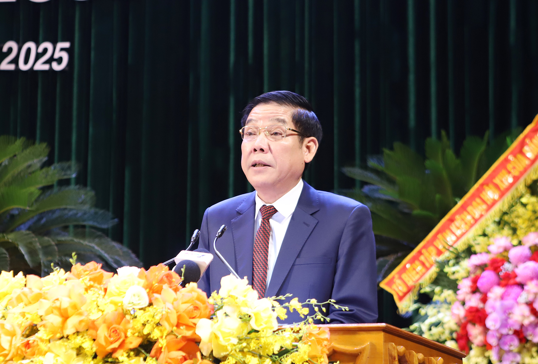 Bí thư Tỉnh ủy Nguyễn Văn Gấu phát biểu chỉ đạo tại Đại hội