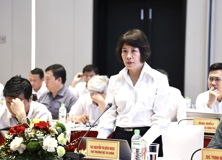 Thứ trưởng Bộ Tài chính Nguyễn Thị Bích Ngọc phát biểu tại buổi làm việc - Ảnh: VGP/Thu Sa