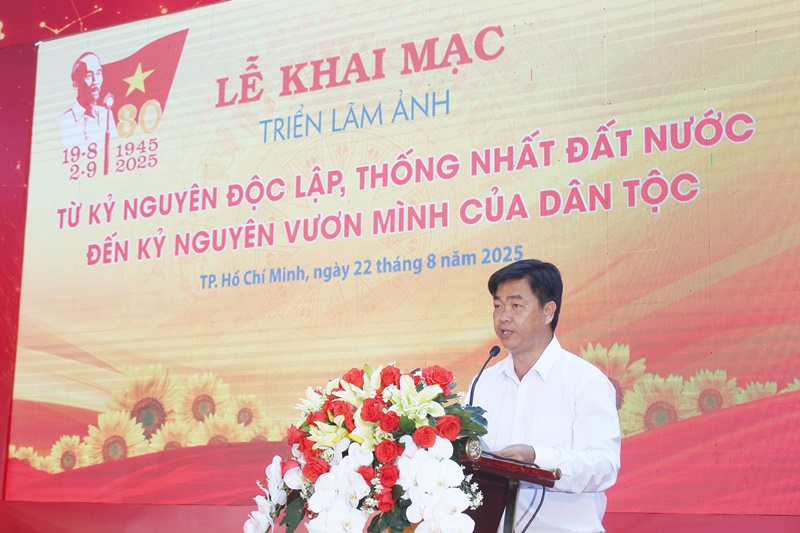 Ông Lê Văn Minh phát biểu khai mạc