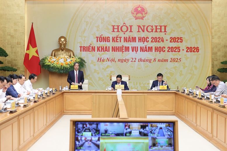 Bộ trưởng Bộ Giáo dục và Đào tạo Nguyễn Kim Sơn chia sẻ toàn ngành sẽ hành động theo chủ đề: Bộ trưởng Bộ Giáo dục và Đào tạo Nguyễn Kim Sơn chia sẻ toàn ngành sẽ hành động theo chủ đề: