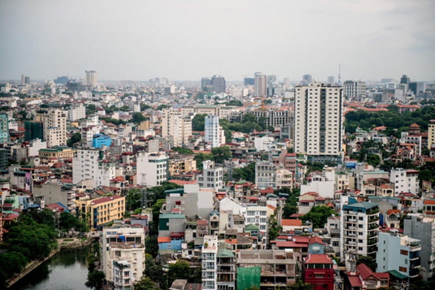 Các tòa nhà dân cư và thương mại ở Thủ đô Hà Nội. Ảnh Bloomberg. Các tòa nhà dân cư và thương mại ở Thủ đô Hà Nội. Ảnh Bloomberg.
