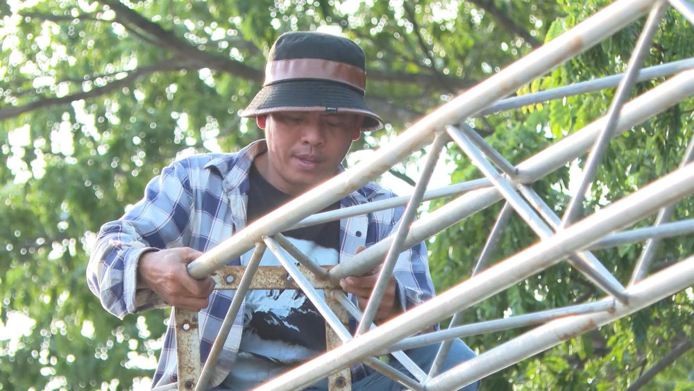 Đơn vị thi công đang khẩn trương triển khai các hạng mục Đơn vị thi công đang khẩn trương triển khai các hạng mục