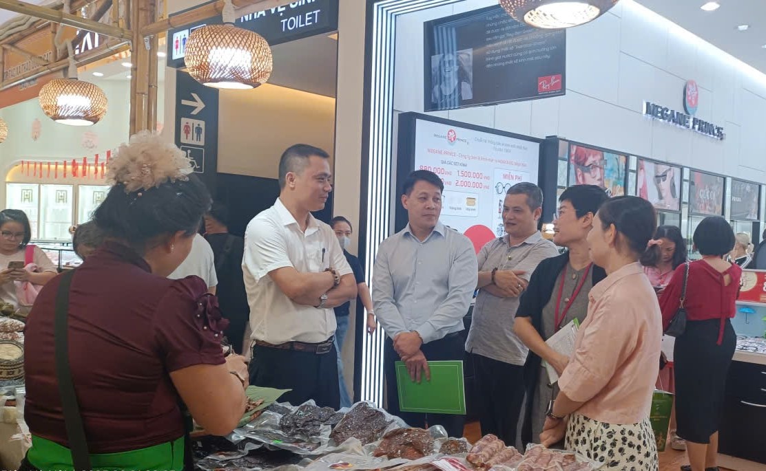 Gần 60 doanh nghiệp tham gia Hội chợ xúc tiến thương mại nông nghiệp, sản phẩm OCOP