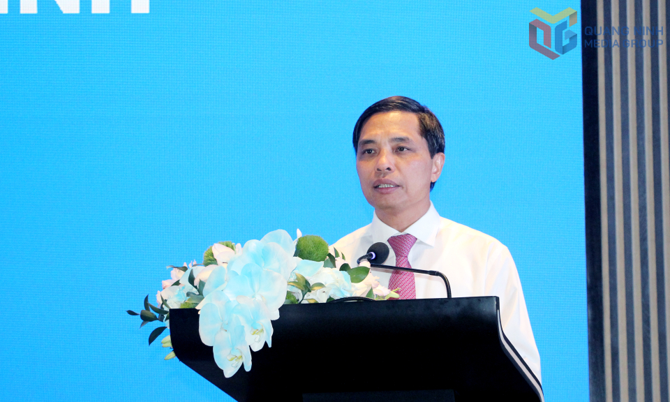 Ông Vũ Văn Diện, Phó Chủ tịch Thường trực UBND tỉnh, phát biểu tại buổi gặp mặt. Ông Vũ Văn Diện, Phó Chủ tịch Thường trực UBND tỉnh, phát biểu tại buổi gặp mặt.