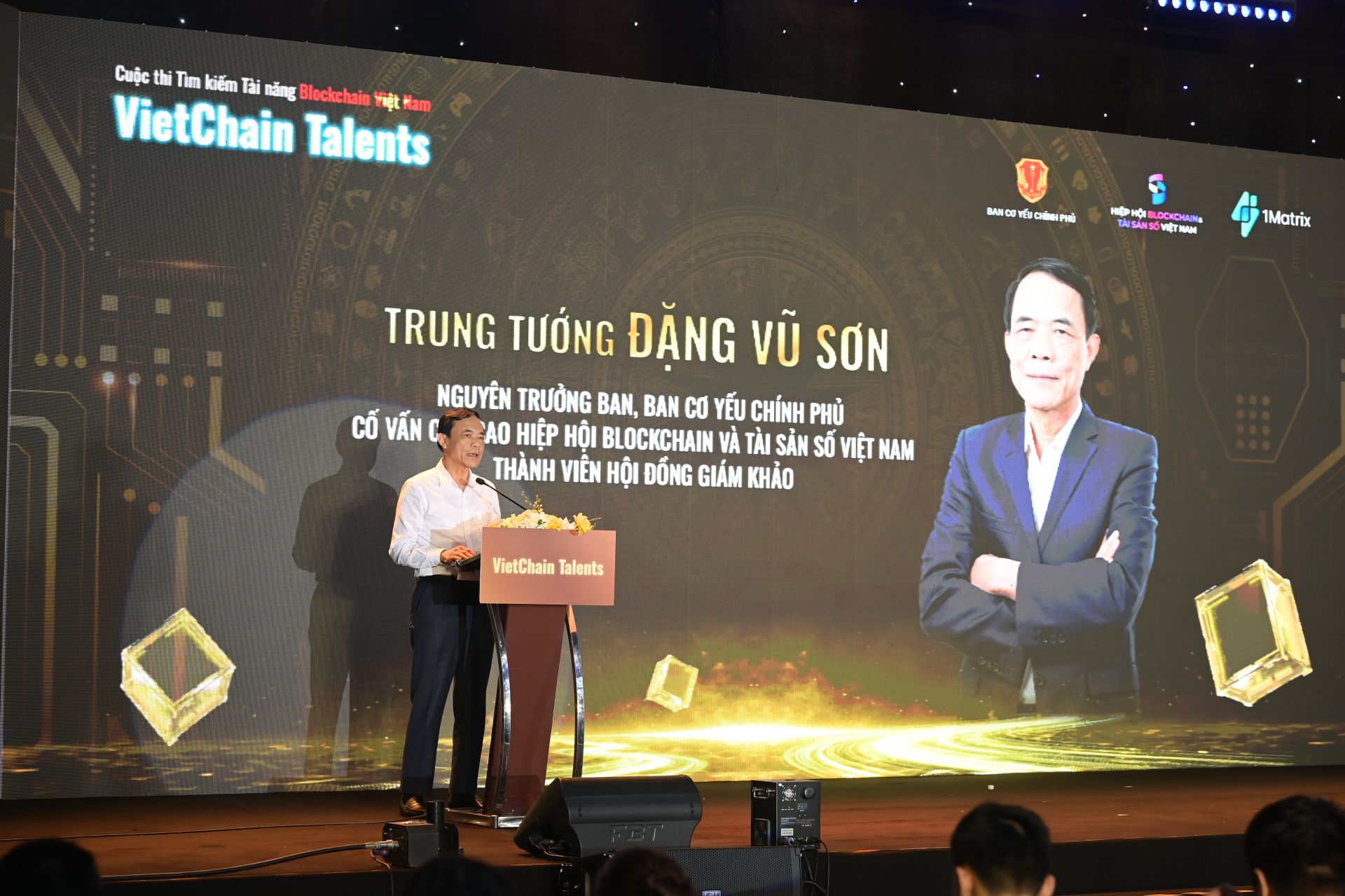 Trung tướng Đặng Vũ Sơn, Nguyên Trưởng ban, Ban Cơ yếu Chính phủ, Cố vấn cấp cao VBA, Giám khảo Cuộc thi VietChain Talents