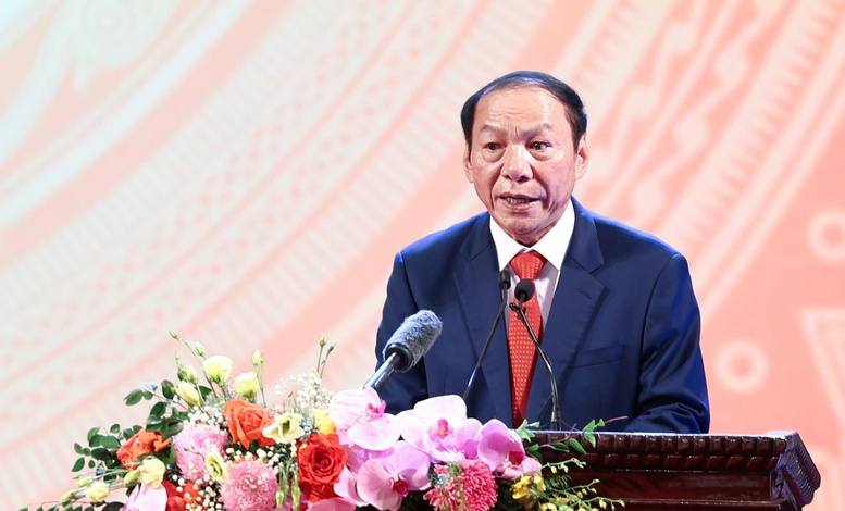 Bộ trưởng Bộ Văn hóa, Thể thao và Du lịch Nguyễn Văn Hùng phát biểu tại Lễ kỷ niệm. Ảnh: Nam Nguyễn Bộ trưởng Bộ Văn hóa, Thể thao và Du lịch Nguyễn Văn Hùng phát biểu tại Lễ kỷ niệm. Ảnh: Nam Nguyễn