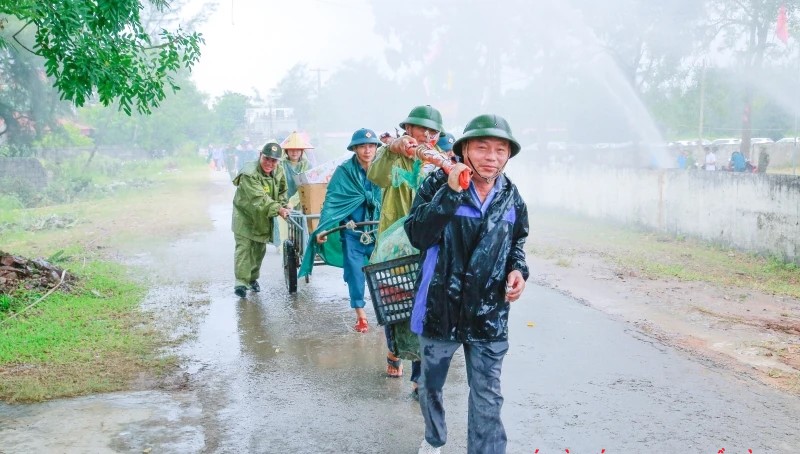 các xã, phường trên địa bàn tỉnh Thanh Hóa đã chuẩn bị phương án sơ tán người dân sinh sống ở khu vực nguy hiểm có nguy cơ mất an toàn khi thiên tai xảy ra.