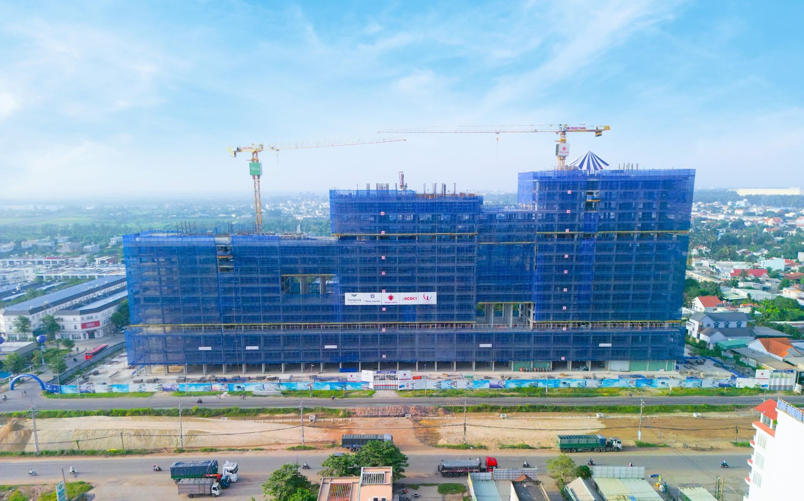 Block Galaxy đã cất nóc vào ngày 03/08/2025 và dự kiến bàn giao vào Quý 4/2026