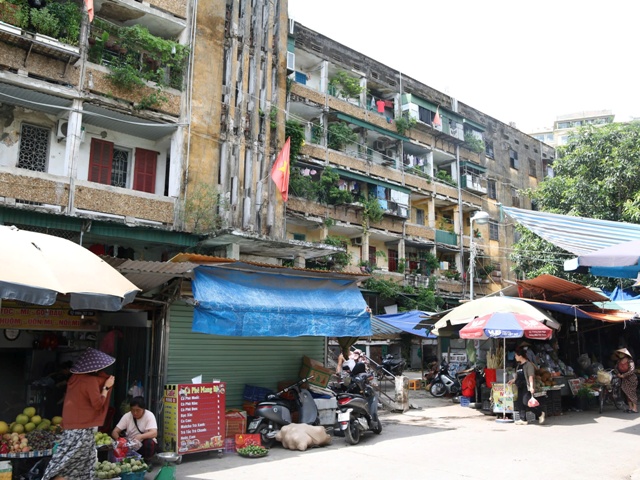 Nghệ An: Di dời hơn 1.300 cư dân khỏi khu chung cư cũ để tránh bão số 5