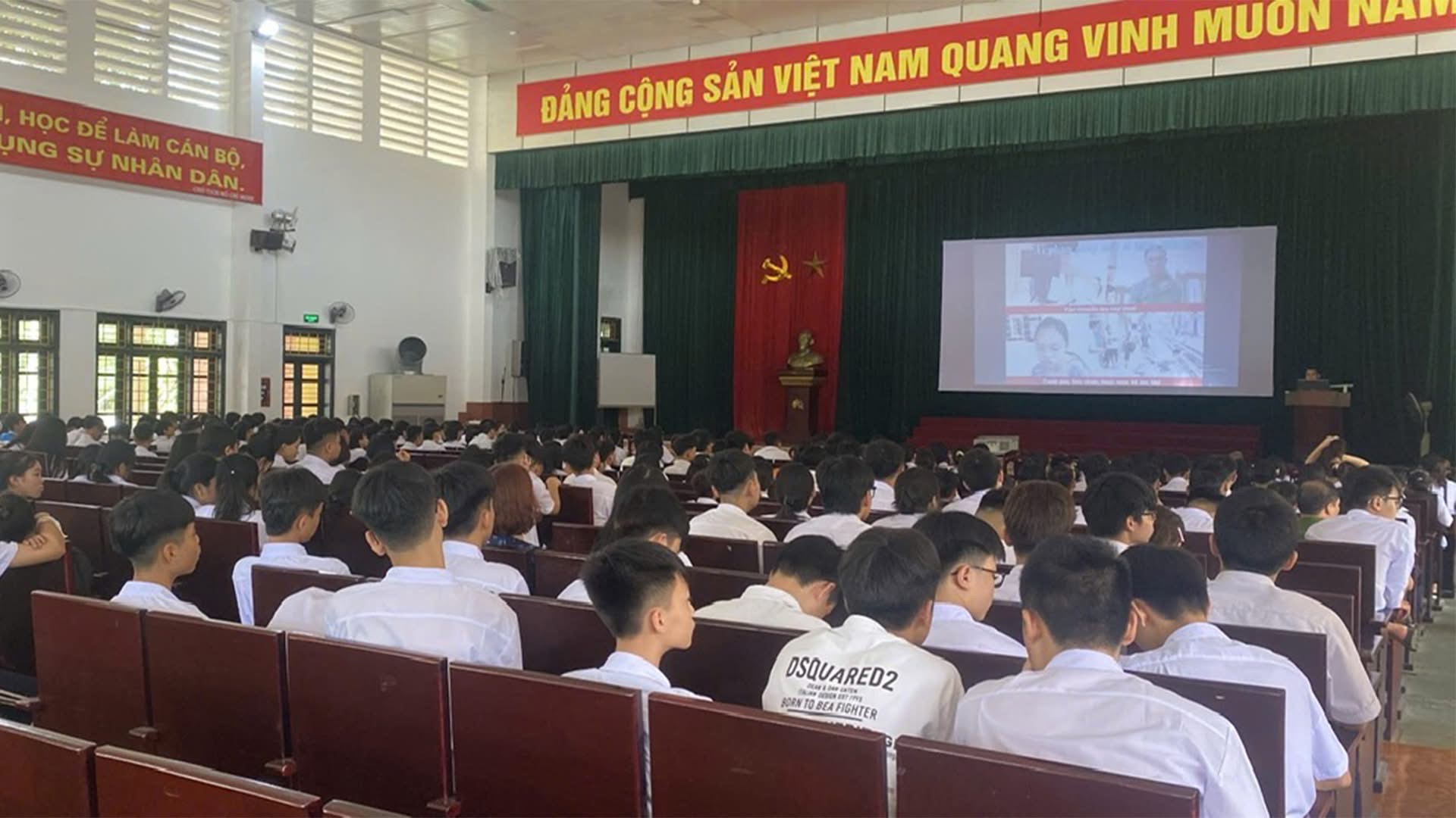 ​Quang cảnh buổi tuyên truyền