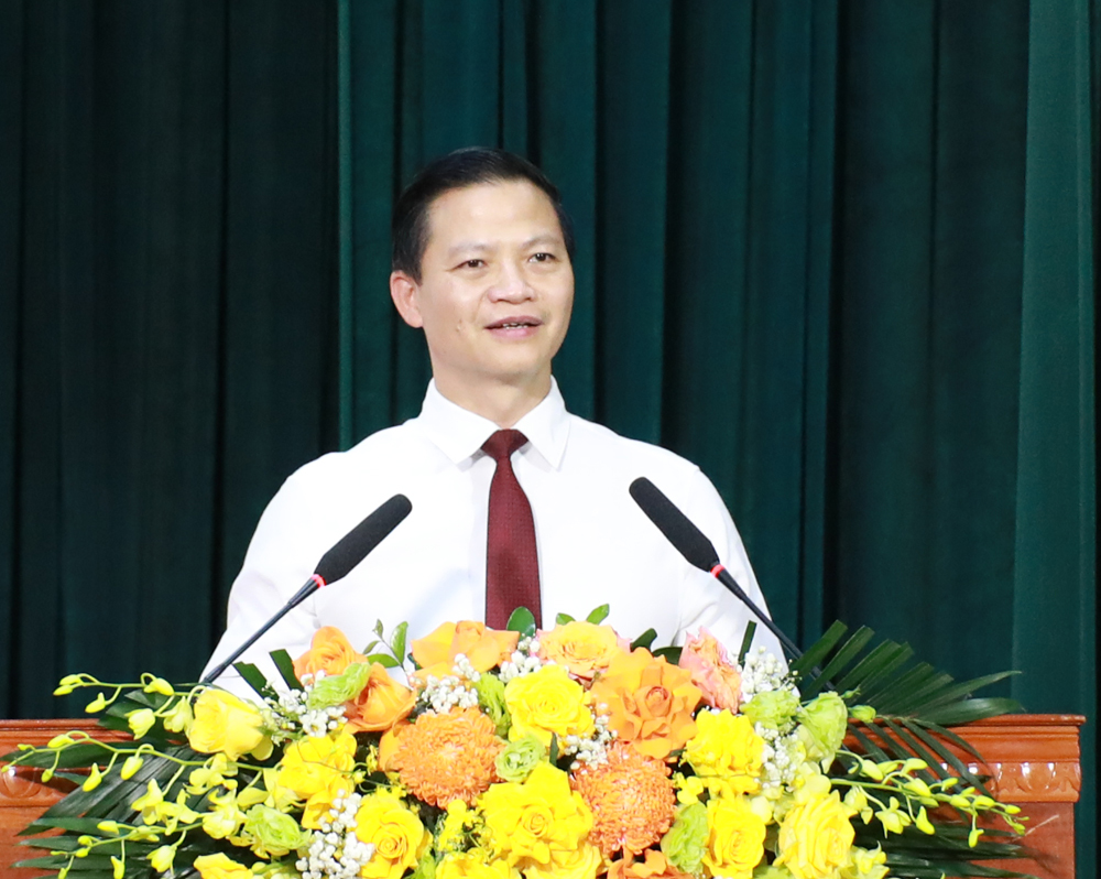 Đồng chí Vương Quốc Tuấn - Chủ tịch UBND tỉnh phát biểu tại buổi gặp mặt. Đồng chí Vương Quốc Tuấn - Chủ tịch UBND tỉnh phát biểu tại buổi gặp mặt.