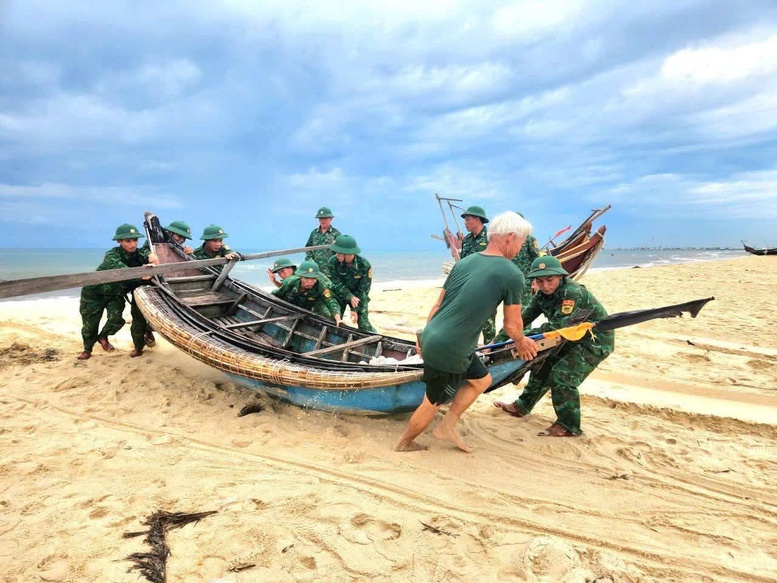 Ứng phó bão số 5: Quảng Trị khuyến cáo người dân không ra khỏi nhà từ 21h hôm nay