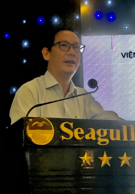 TS Nguyễn Khánh Trung Kiên trình bày báo cáo. Ảnh: VH