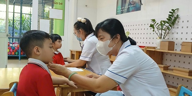 Tựu trường: Thời điểm bùng phát các bệnh hô hấp và những lầm tưởng tai hại của phụ huynh Tựu trường: Thời điểm bùng phát các bệnh hô hấp và những lầm tưởng tai hại của phụ huynh