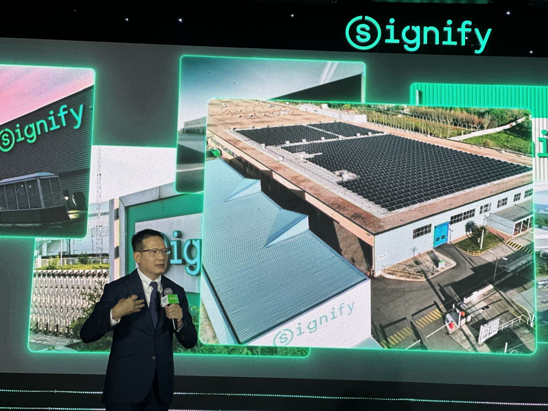 Ông Phùng Hoài Thương, TGĐ Signify tại Hội thảo