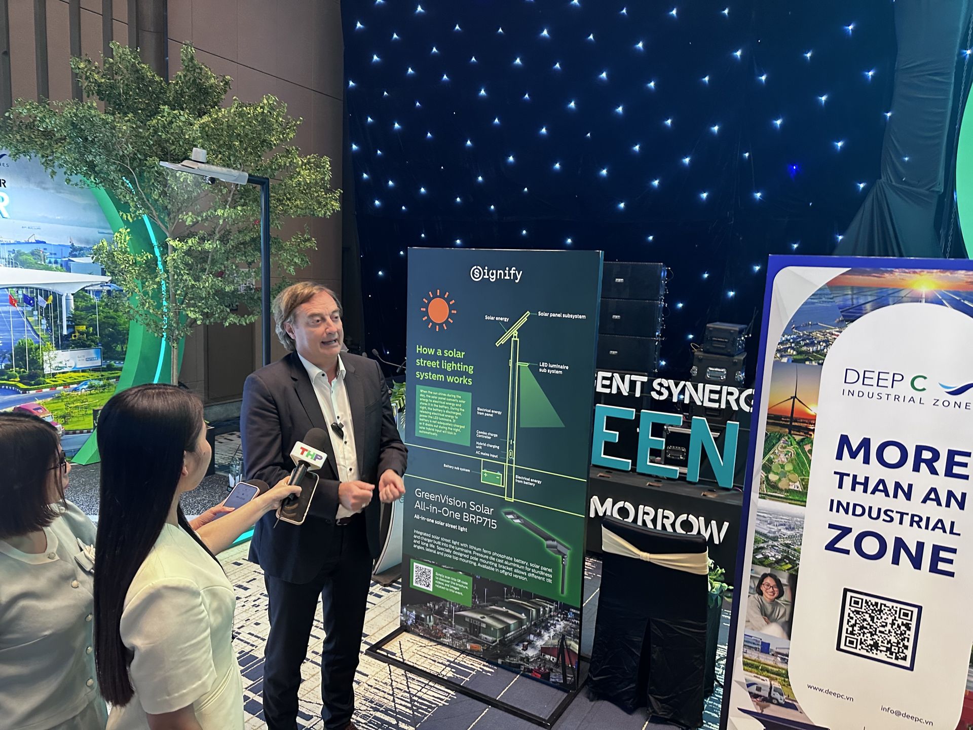 Ông Bruno Jaspaert, tổng giám đốc DEEP C Industrial Zones