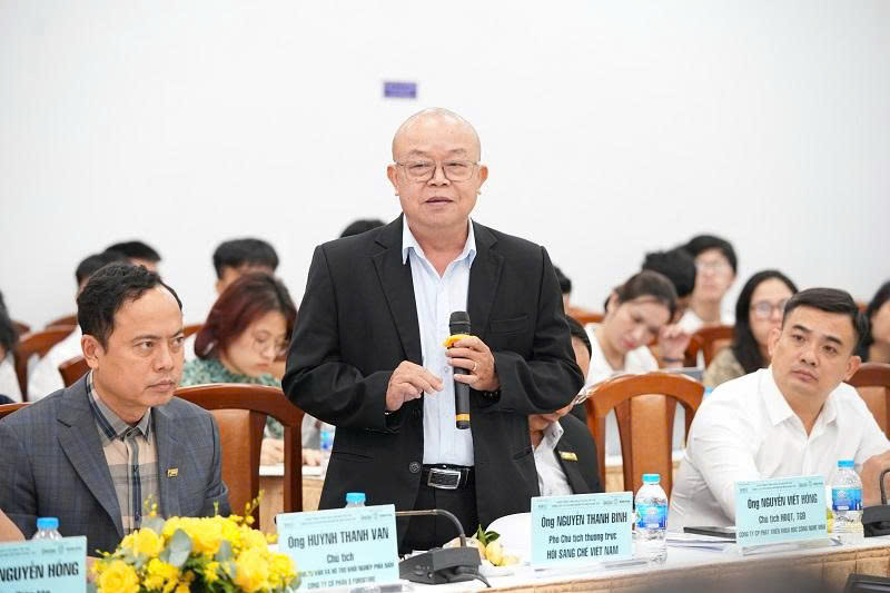 Ông Nguyễn Thanh Bình - Phó Chủ tịch Thường trực Hội Sáng chế Việt Nam chia sẽ tại diễn đàn Ông Nguyễn Thanh Bình - Phó Chủ tịch Thường trực Hội Sáng chế Việt Nam chia sẽ tại diễn đàn